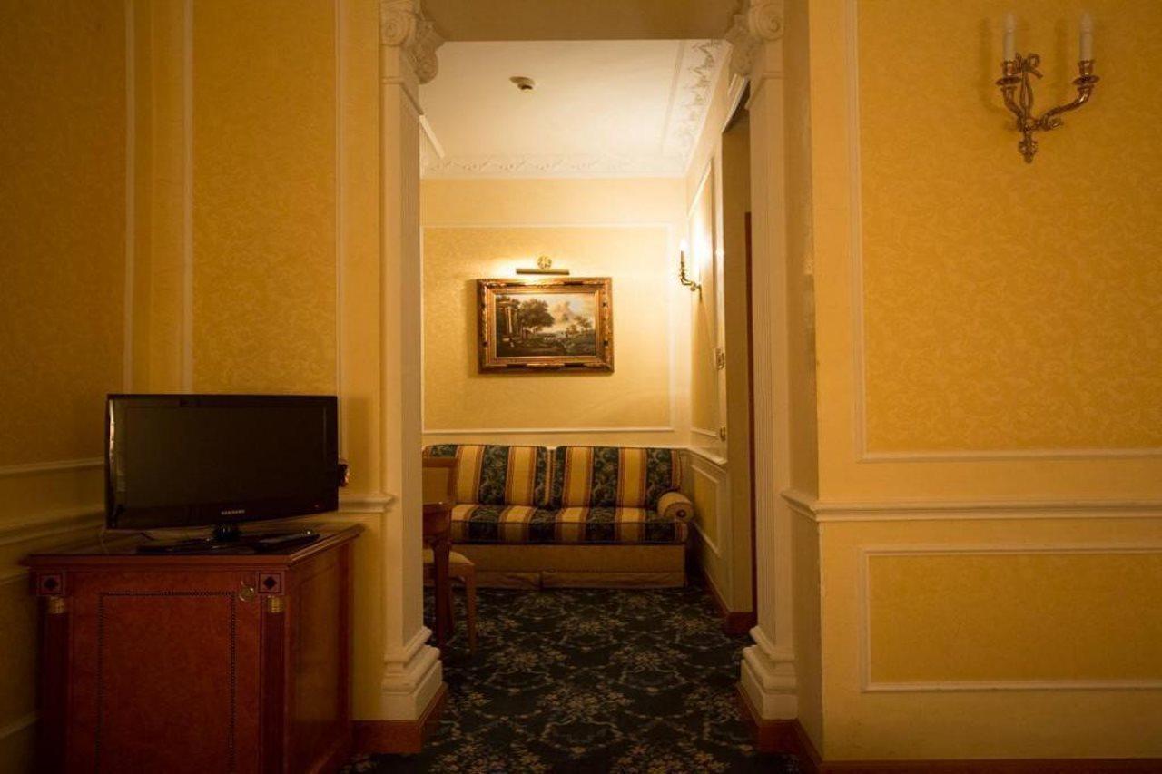 Dei Consoli Vaticano Hotel 4*